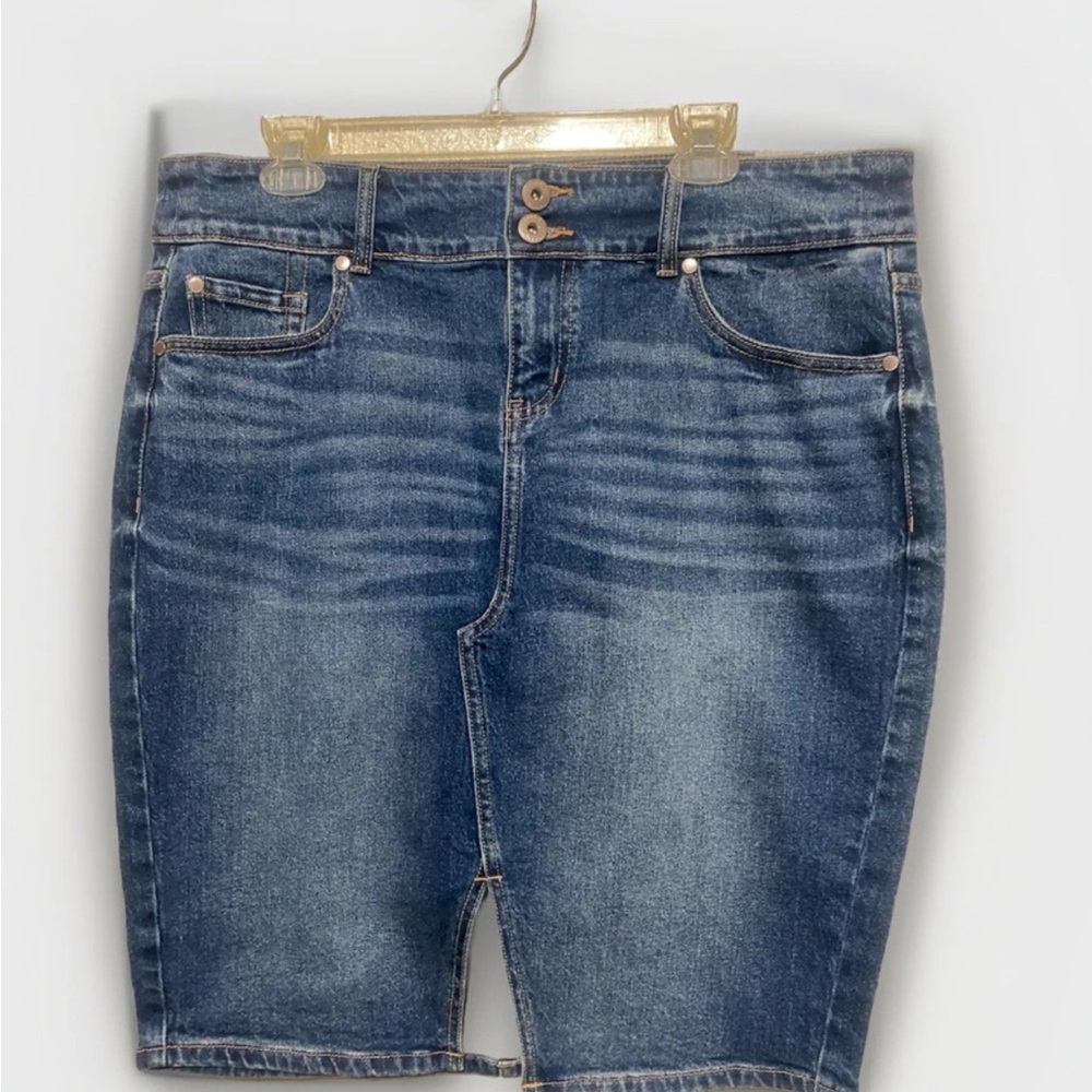 Torrid Slit Front Denim Jean Midi Skirt NWT Sz 14 Cotton Pencil Whiskered
